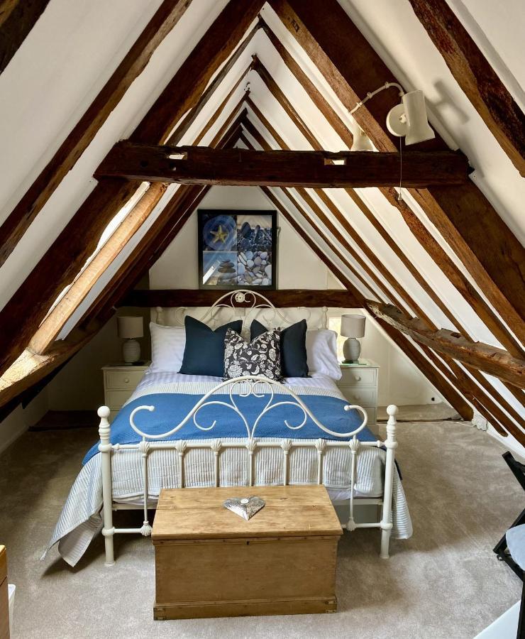 Chestnut Tree Cottage, 7 High Street Ардингли Экстерьер фото